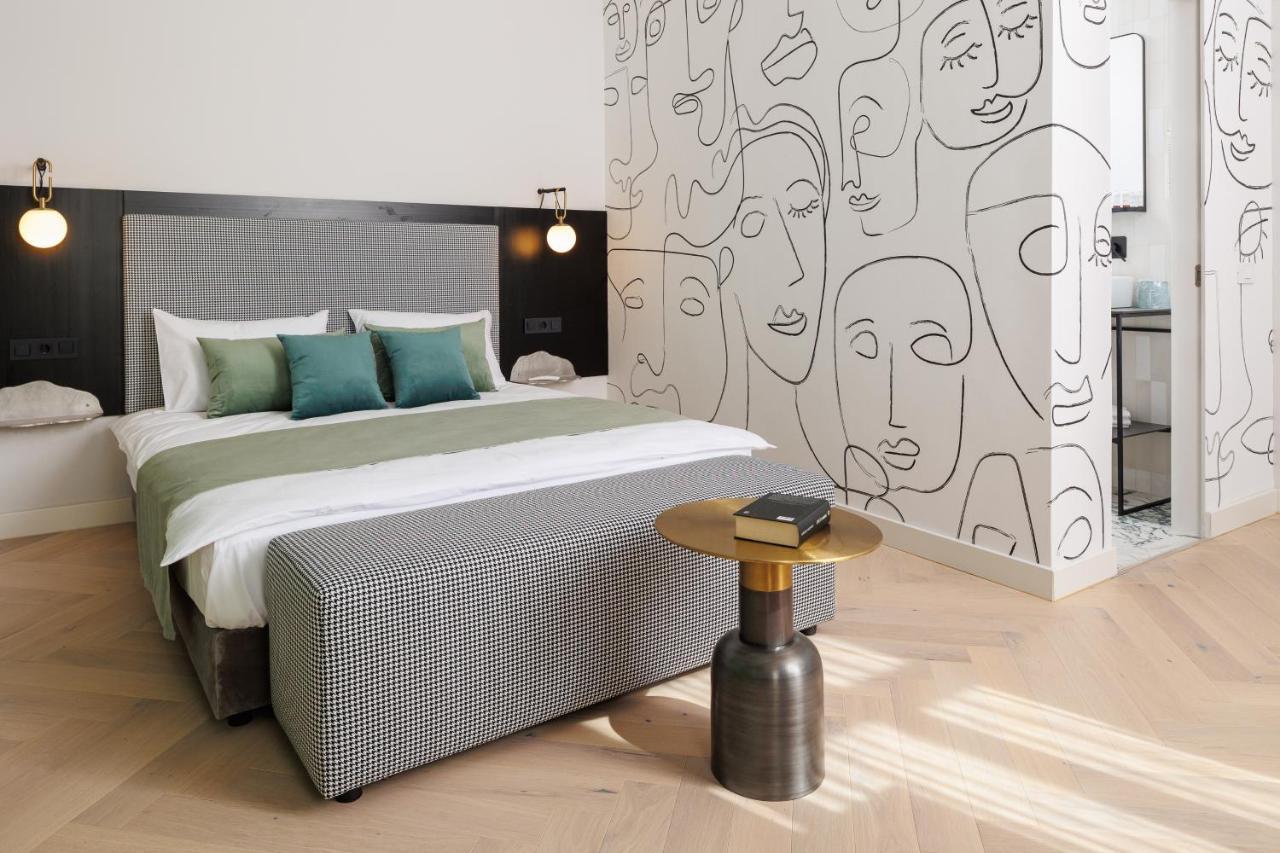 Aries' Collection Luxury Suites 브라쇼브 외부 사진