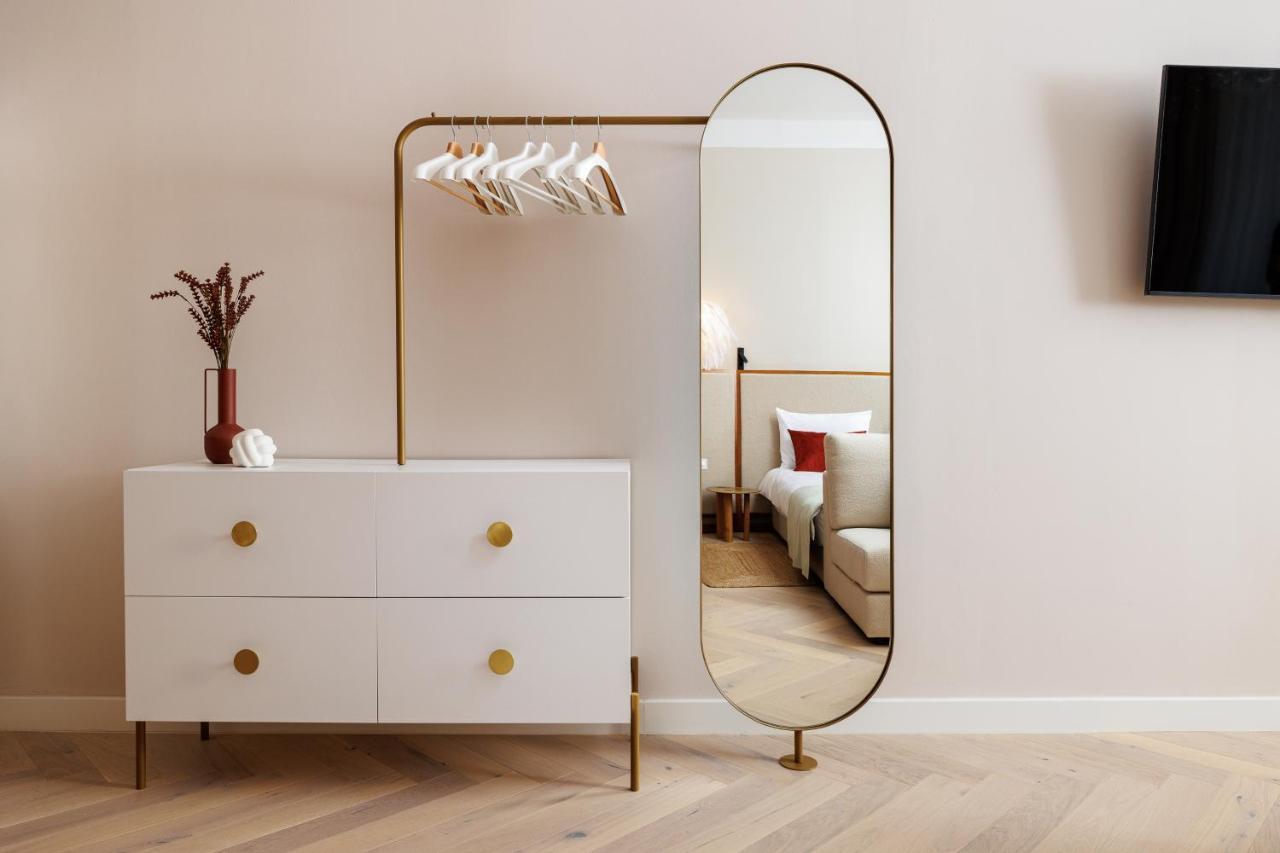 Aries' Collection Luxury Suites 브라쇼브 외부 사진