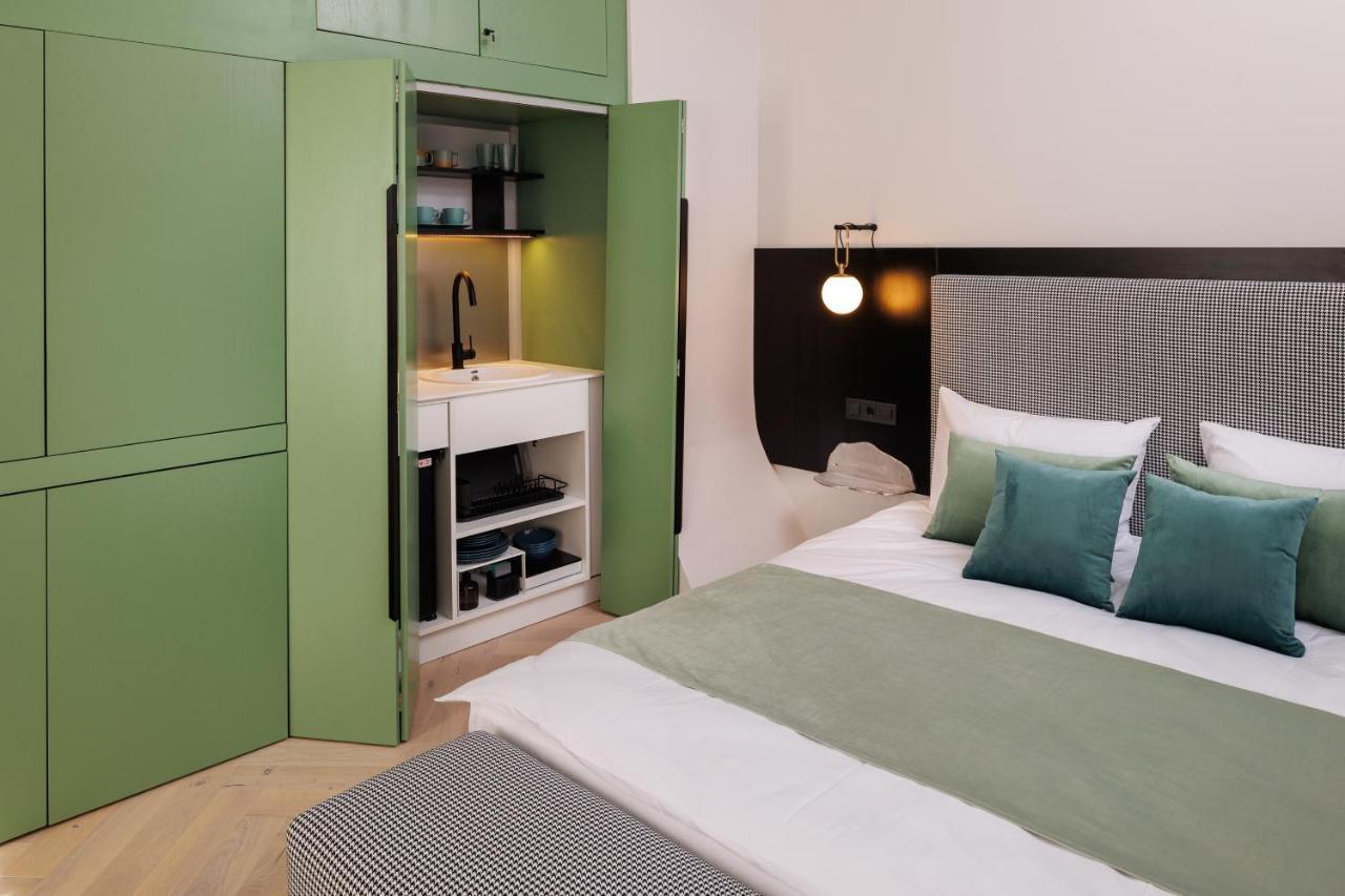 Aries' Collection Luxury Suites 브라쇼브 외부 사진